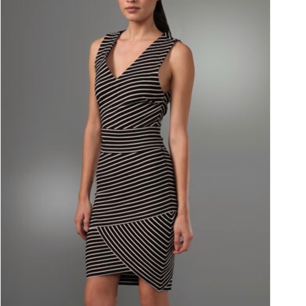 striped jersey dress a deep V neck banded waist
